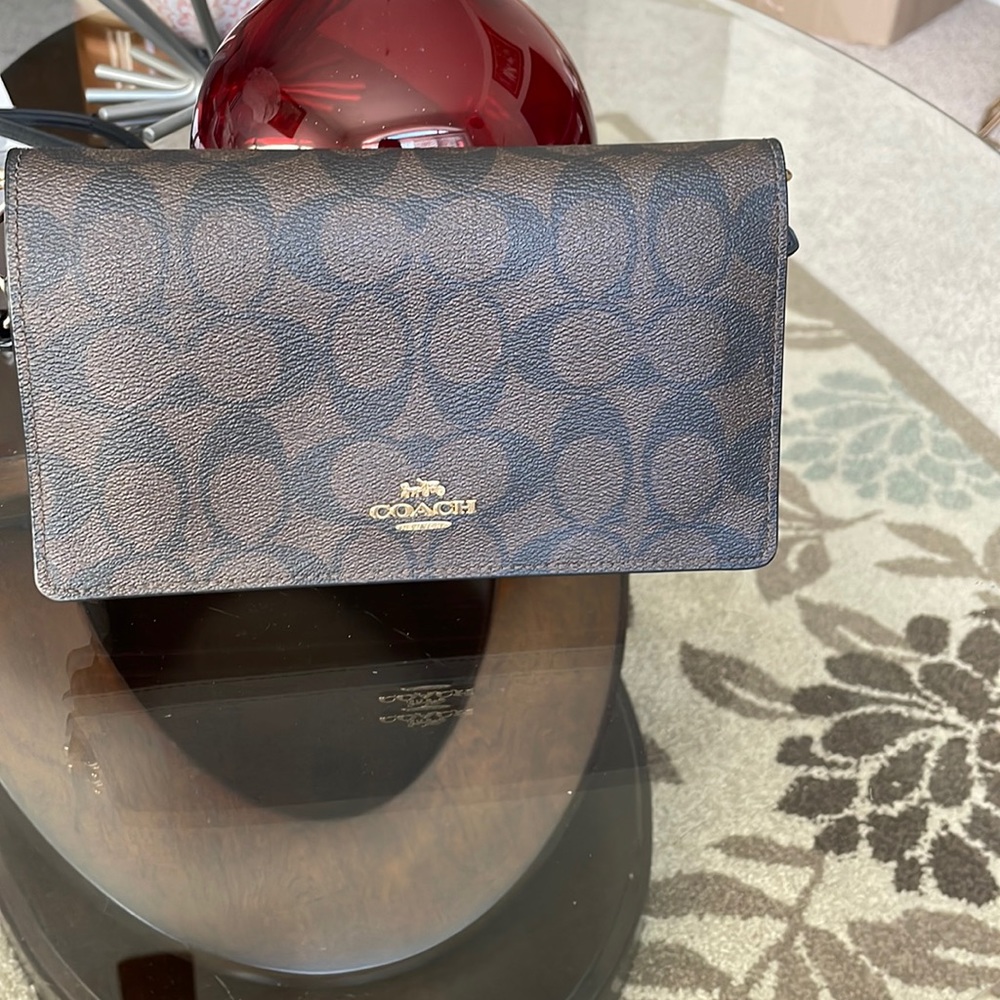 cute brown crossbody bag!